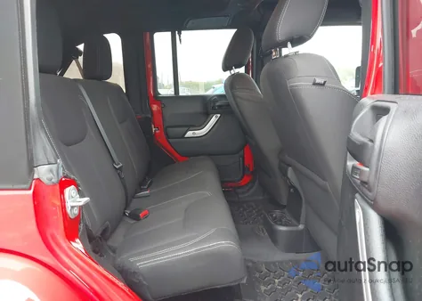 2017 Jeep Wrangler Unlimited Sahara 4X4 from USA, damaged, VIN 1C4HJWEG3HL547718